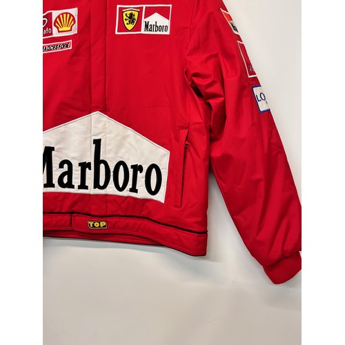 81 - Vintage clothing, ladies, gents Ferrari style motor racing themed jacket, size medium.

This lot is ... 