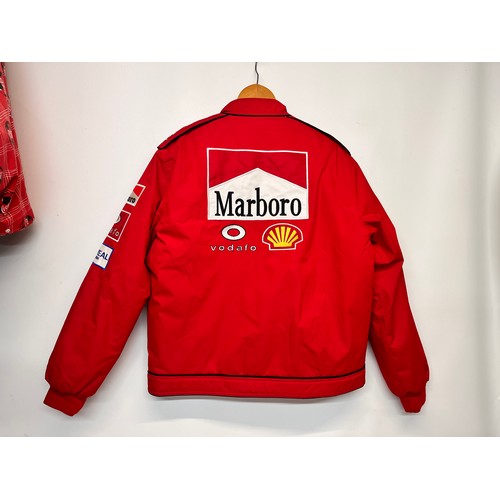 81 - Vintage clothing, ladies, gents Ferrari style motor racing themed jacket, size medium.

This lot is ... 