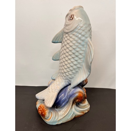 90 - Large ceramic figurine of a carp, 40 cm high

This lot is available for in-house shipping