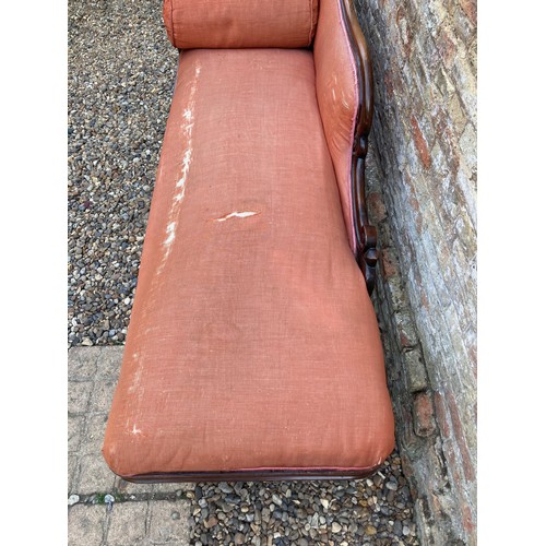 372 - English furniture, a large Victorian chaise lounge with a Rosewood frame.

This lot is collection on... 