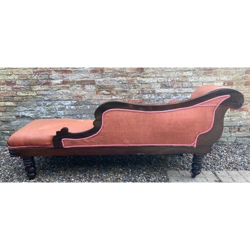 372 - English furniture, a large Victorian chaise lounge with a Rosewood frame.

This lot is collection on... 