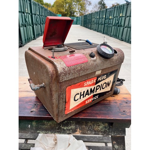 384 - Automobilia, garage workshop equipment, a 1970's Champion spark plug cleaner, great man cave piece.
... 