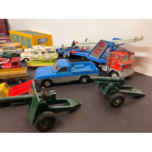 429 - Die cast model cars and motorcycles, Military Cannons, Transporter, Garages , etc, Matchbox Dinky Co... 