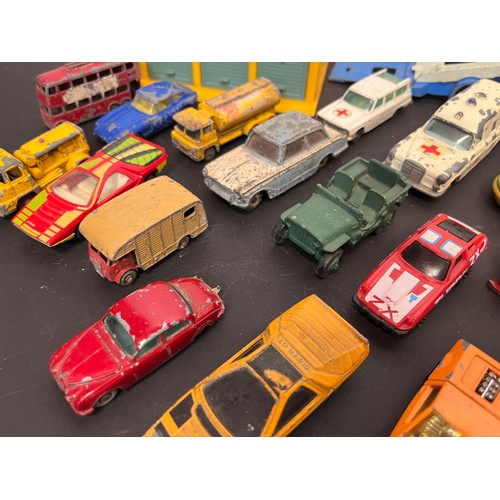 429 - Die cast model cars and motorcycles, Military Cannons, Transporter, Garages , etc, Matchbox Dinky Co... 