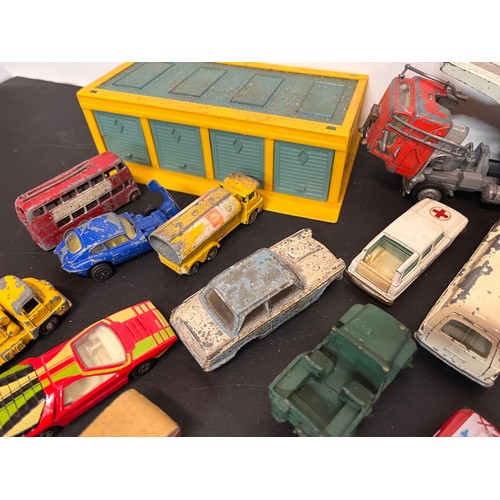 429 - Die cast model cars and motorcycles, Military Cannons, Transporter, Garages , etc, Matchbox Dinky Co... 