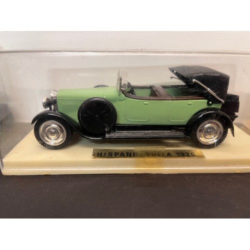 433 - Collection of nine Solido die car vintage cars in display boxes. Rolls Royce, Mercedes, Packard, Ren... 