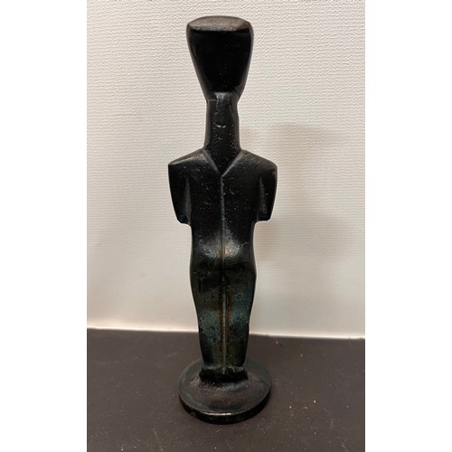 366 - Mid century sculpture, cast bronze of a standing figure with his arms folded. 14.5 cm high

This lot... 