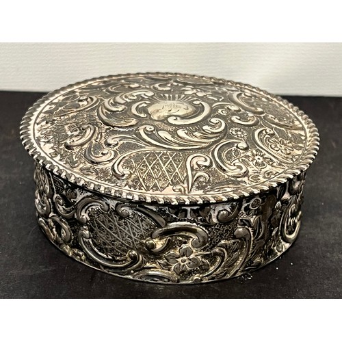 5 - Hallmarked Edwardian silver trinket box with embossed decoration.

This lot is available for in-hous... 