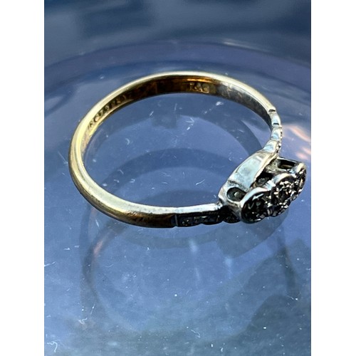 148 - Art Deco ring, three Diamonds in a platinum mount on an 18ct gold ring.

This lot is available for i... 