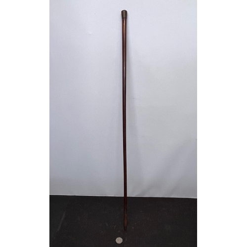 80 - Harwood walking cane, 90 cm long.

This lot is available for in-house shipping