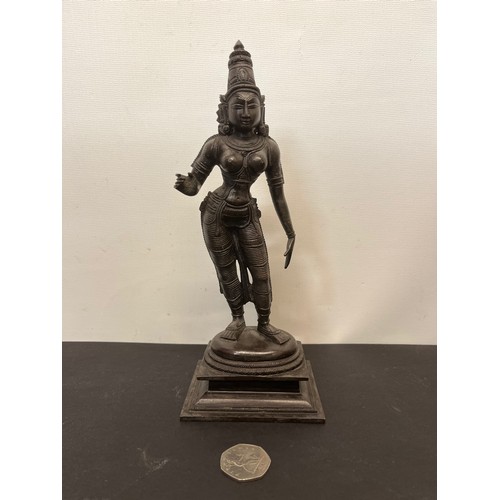 16 - Cast figure of the Indian Goddess Durga, 13 cm high

This lot is available for in-house shipping