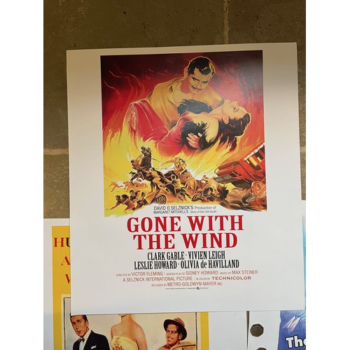 340 - Film posters, six quality prints of iconic movie posters, Gone With the Wind Casablanca, La Dolce Vi... 