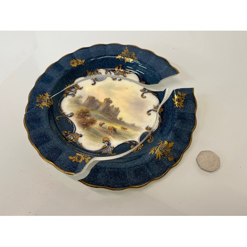 19 - Royal Worcester Castle pattern side plate, a/f

This lot is available for in-house shipping