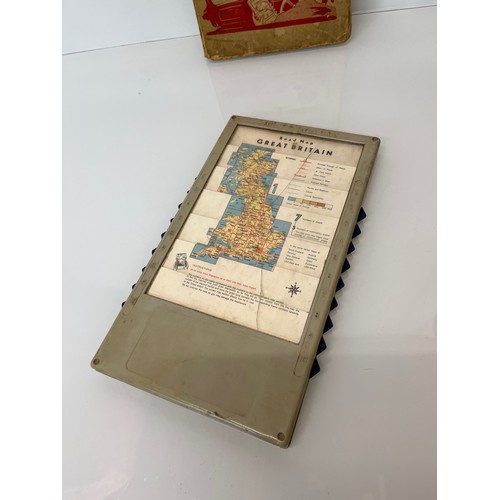 23 - Automobilia, motoring maps of Great Britain easily accessed within the AutoMapic, retains it’s origi... 