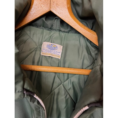 103 - Clothing, a Riverside brand, Irish made waterproof coat size L

This lot is available for in-house s... 