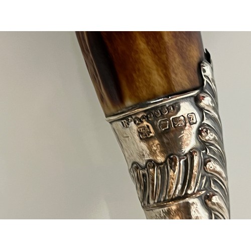 140 - Horn handled carving set with hallmarked silver mounts.

This lot is available for in-house shipping