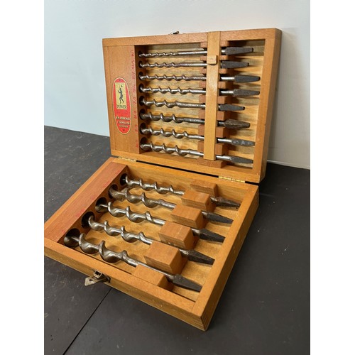 161 - Tools, collection of wood working tools, Cased set of carpenters drill bits.

This lot is available ... 