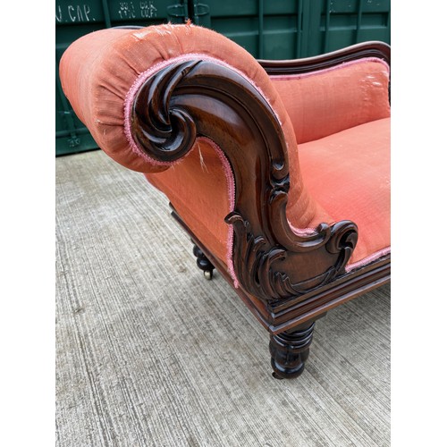 196 - Victorian Chaise Lounge with nicely figured Rosewood frame sections.

This lot is collection only