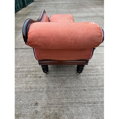 196 - Victorian Chaise Lounge with nicely figured Rosewood frame sections.

This lot is collection only