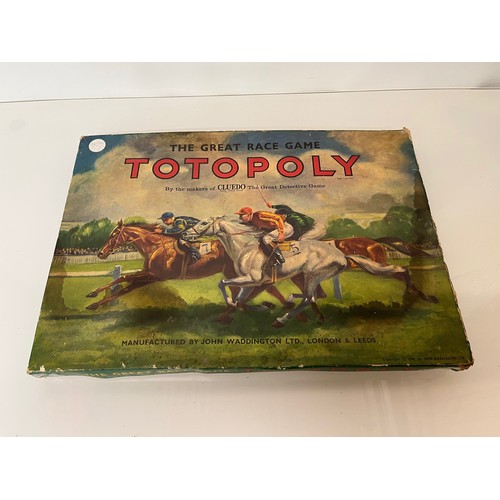 232 - Toys and Games, 1949 edition of Totopoly John Waddingtons horse racing game.

This lot is available ... 