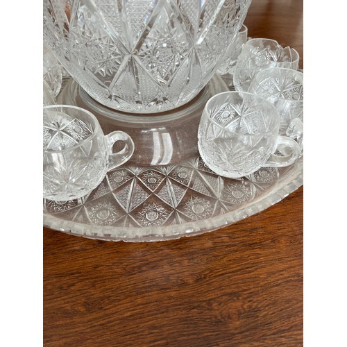 238 - Moulded glass punch bowl and glasses set a/f.

This lot is collection only