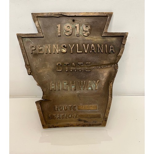 400 - Automobilia, Garage Signs, mancave decoration, Americana, a large cast bronze Pennsylvanian State Hi... 