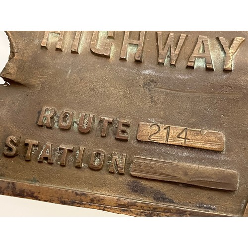 400 - Automobilia, Garage Signs, mancave decoration, Americana, a large cast bronze Pennsylvanian State Hi... 