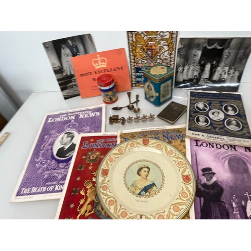 160 - Collection of Royal ephemera etc.

This lot is avaialable for in house shipping