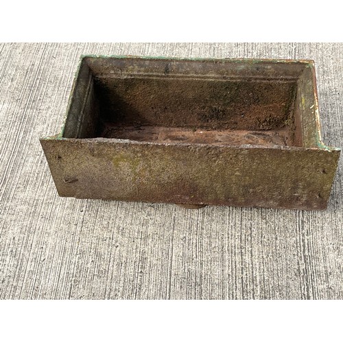 163 - Architectural salvage, a large cast iron rain hopper dated 1924. 47 cm x 24 cm x 23 cm.

This lot is... 