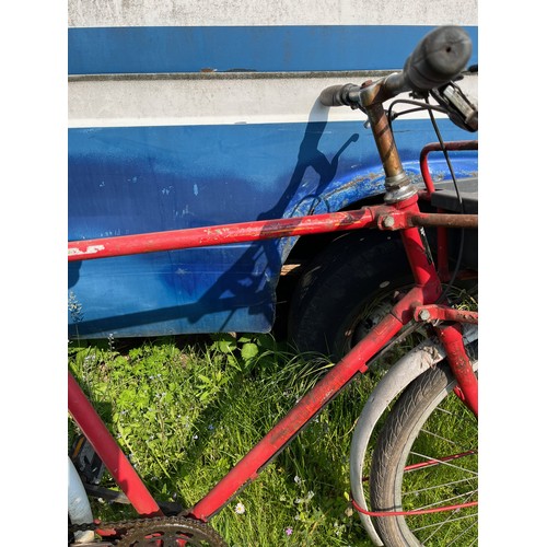 4 - Vintage Pashley GPO bicycle, a post office delivery bike.

This lot is collection only