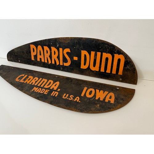 17 - Vintage sign,farming equipment, two hand painted metal sections with brand advertising. These form t... 