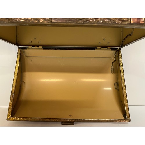 34 - Brass bound painted steel storage chest 39 cm wide and 34 cm high.

This lot is available for in-hou... 