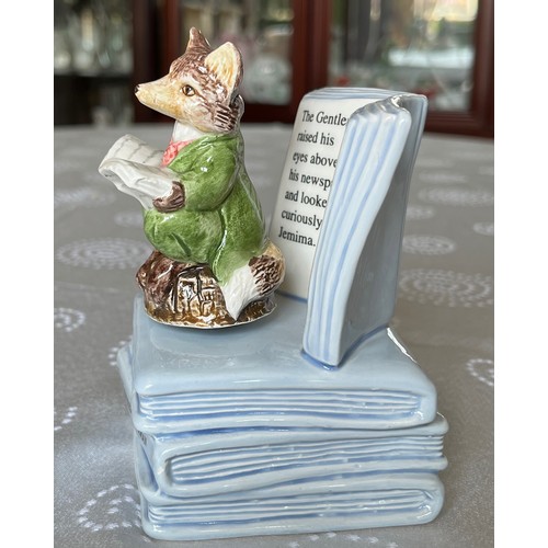 102 - Beatrix Potter collectable ceramic figurine, Foxy Whiskered Gentleman music box..

This lot is avail... 