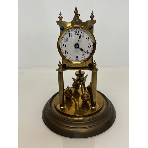 103 - Dome cased mantle clock, 12 inches high.

This lot is available for in-house shipping