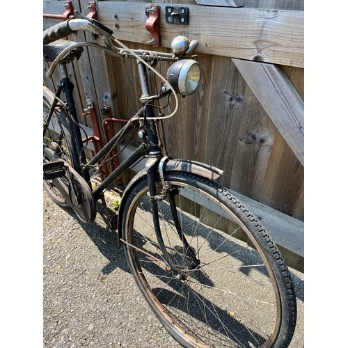 280 - Pre war ladies Rudge bicycle great WWII re-enactment prop.

This lot is collection only