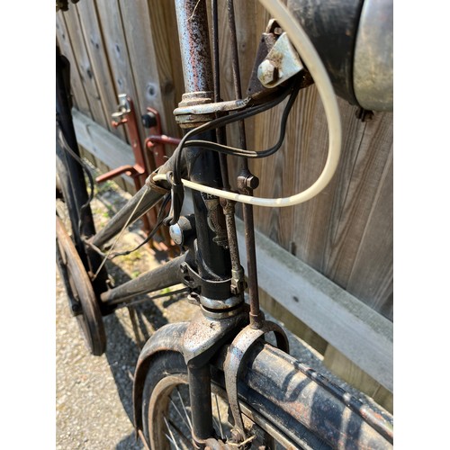 280 - Pre war ladies Rudge bicycle great WWII re-enactment prop.

This lot is collection only