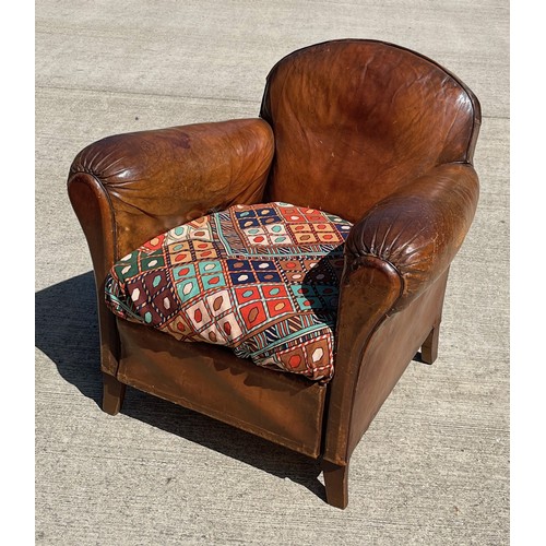 214 - Art deco brown leather armchair, 78 cm wide x 80 cm deep x 74 cm high, seat is 55 cm deep.

This lot... 