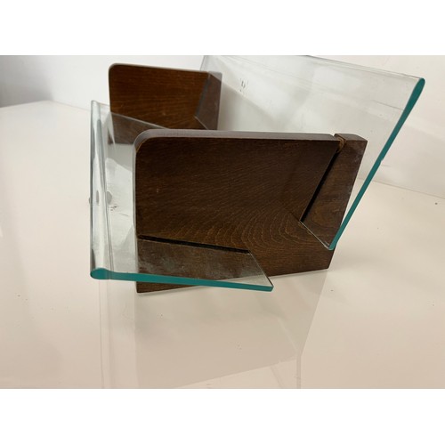 217 - Mid C 20th designer book stand, 45 cm x 21 cm  x 17 cm high.

This lot is available for in-house shi... 