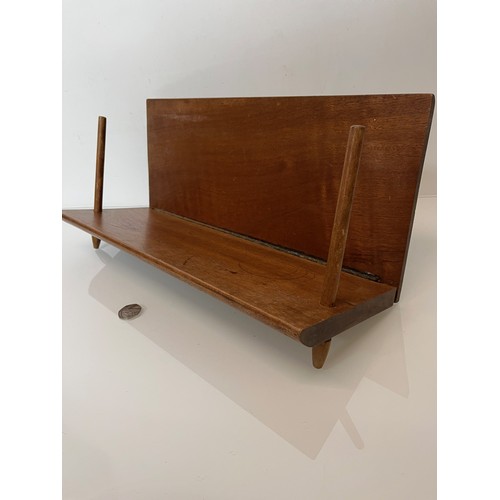 218 - Mid Century wooden folding book stand, 45 cm x 17 cm x 20 cm high.

This lot is available for in-hou... 