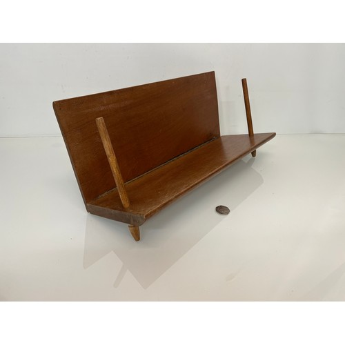 218 - Mid Century wooden folding book stand, 45 cm x 17 cm x 20 cm high.

This lot is available for in-hou... 