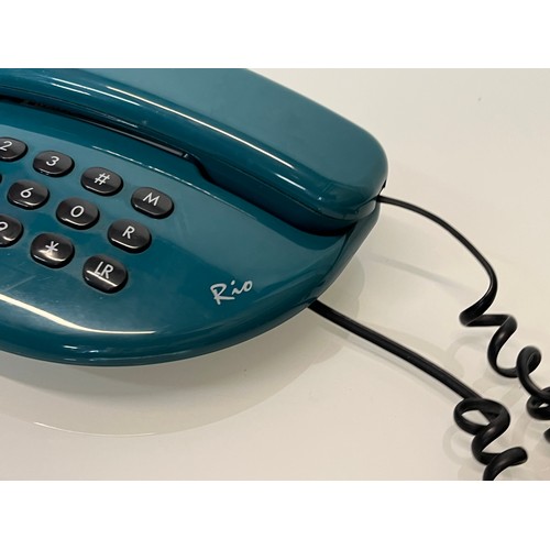 220 - Vintage trim phone telephone set in a teal blue.

This lot is available for in-house shipping