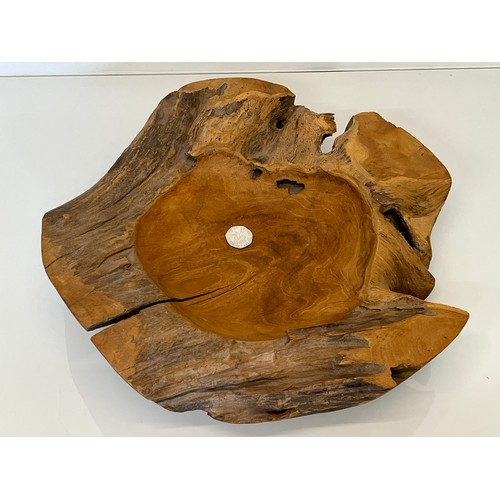 221 - Salvaged timber section, turned into a storage bowl, 40 cm in dia.

This lot is available for in-hou... 