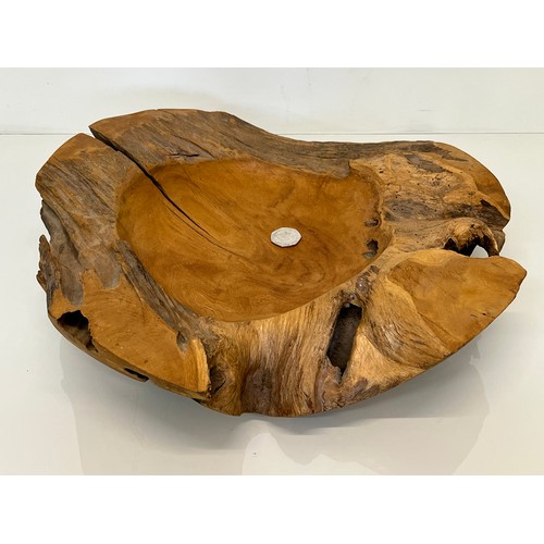 221 - Salvaged timber section, turned into a storage bowl, 40 cm in dia.

This lot is available for in-hou... 