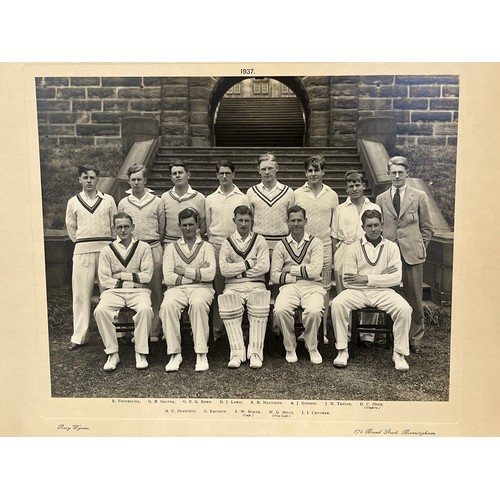 301 - Sporting memorabilia, large team photographs photographs of University of Birmingham cricket eleven ... 