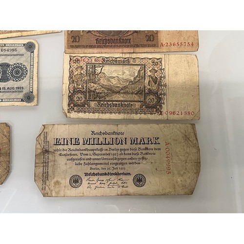 172 - Bank notes, 1914 – 1920’s, a collection of German bank notes etc.

This lot is available for in-hous... 