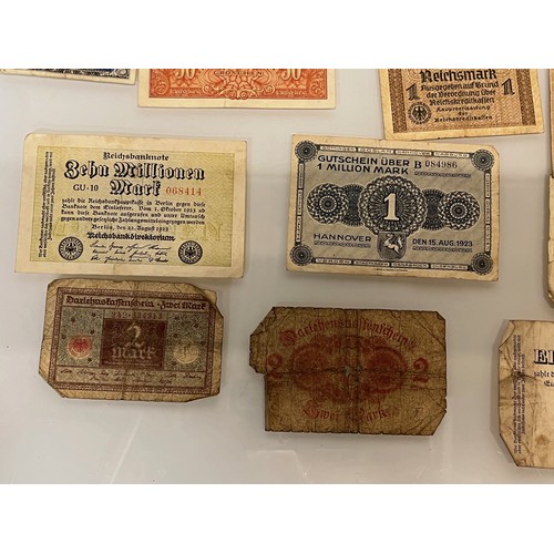 172 - Bank notes, 1914 – 1920’s, a collection of German bank notes etc.

This lot is available for in-hous... 