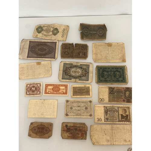 172 - Bank notes, 1914 – 1920’s, a collection of German bank notes etc.

This lot is available for in-hous... 