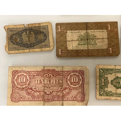 172 - Bank notes, 1914 – 1920’s, a collection of German bank notes etc.

This lot is available for in-hous... 