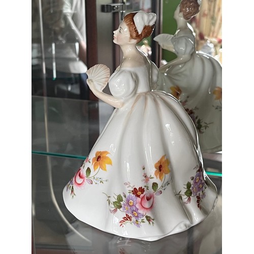 252 - Royal Doulton bone china figurine Marylin by Peter Agee.

This lot is available for in-house shippin... 