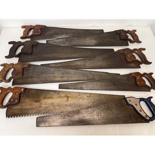 186 - A collection of eight woodworking saws, from a large collection of wood working and other tools.    ... 